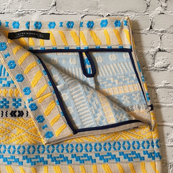 ZARA | Embroidered jacquard print mini skirt - Picture 6 of 11